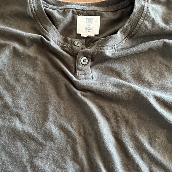 DC Shoes -‎ Long Sleeve Henley 2-Button Shirt - Green & Gray - Size XL X-Large - Picture 3 of 9